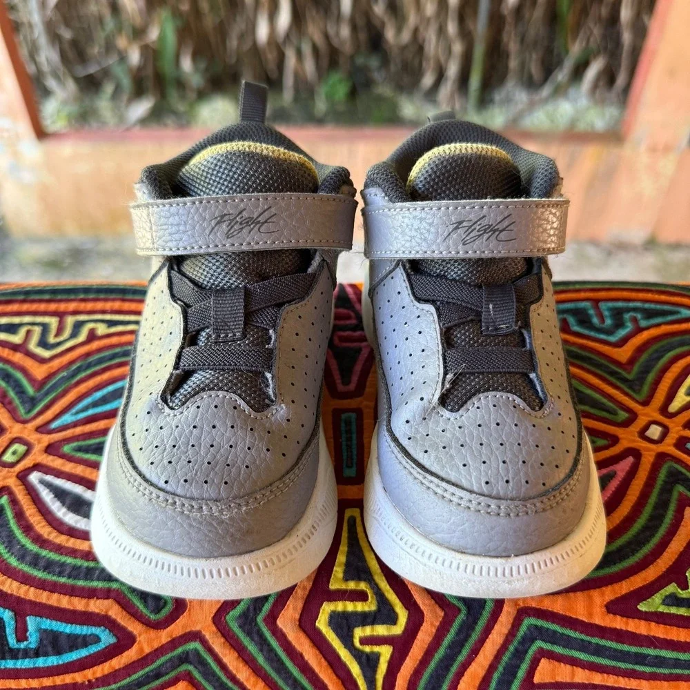 Nike Jordan Stadium 90‎ Toddler 9C DZ4355-007 Grey Black White - Picture 3 of 8